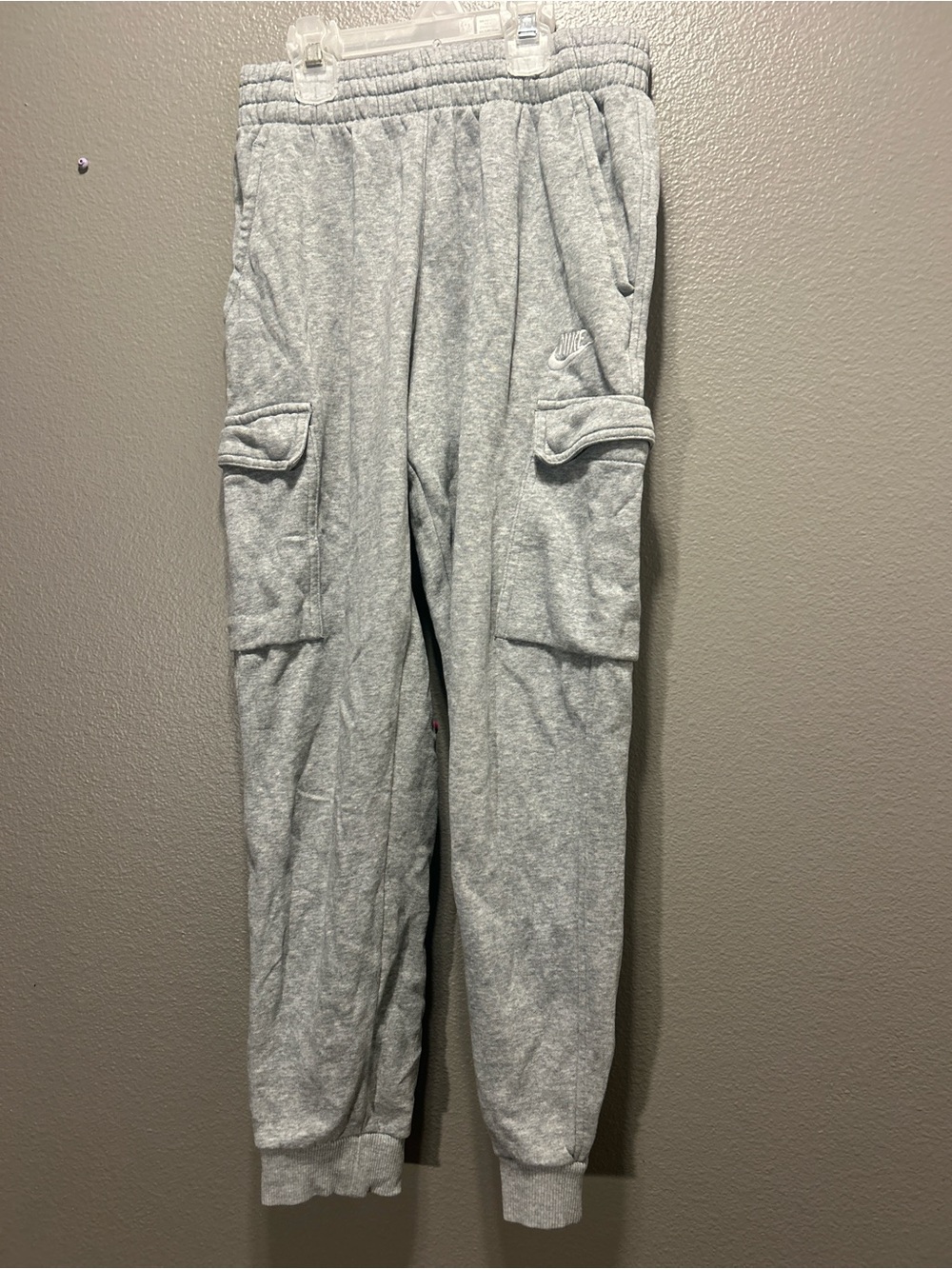 Nike Boys Club Fleece Cargo Joggers L 14-16 Gray Sweatpants Kids Pockets Pants